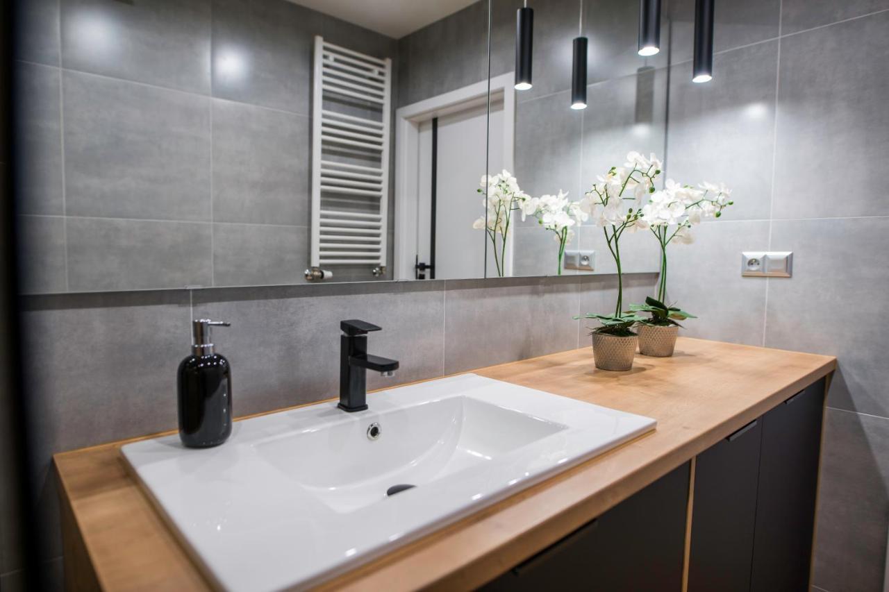 Nowoczesny Apartament Na Warmii I Mazurach Z Garazem Biskupiec  Buitenkant foto